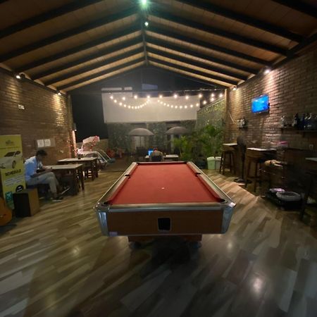 Bali Caps Hostel Kuta Lombok Εξωτερικό φωτογραφία