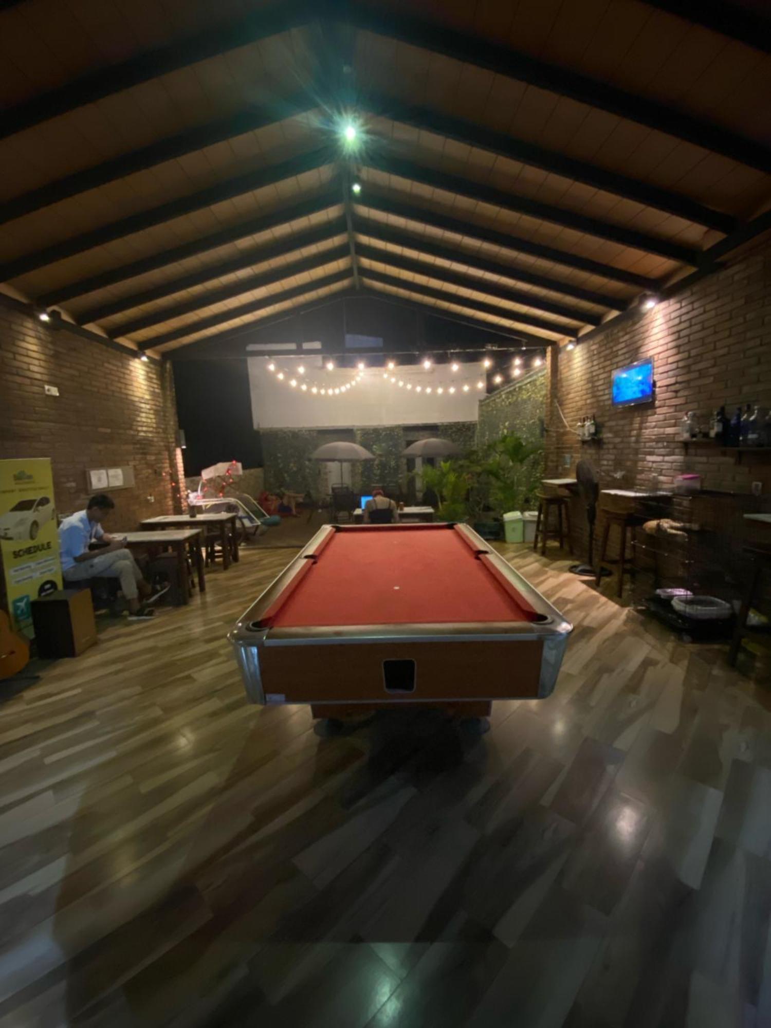 Bali Caps Hostel Kuta Lombok Εξωτερικό φωτογραφία