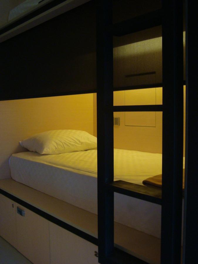 Bali Caps Hostel Kuta Lombok Εξωτερικό φωτογραφία