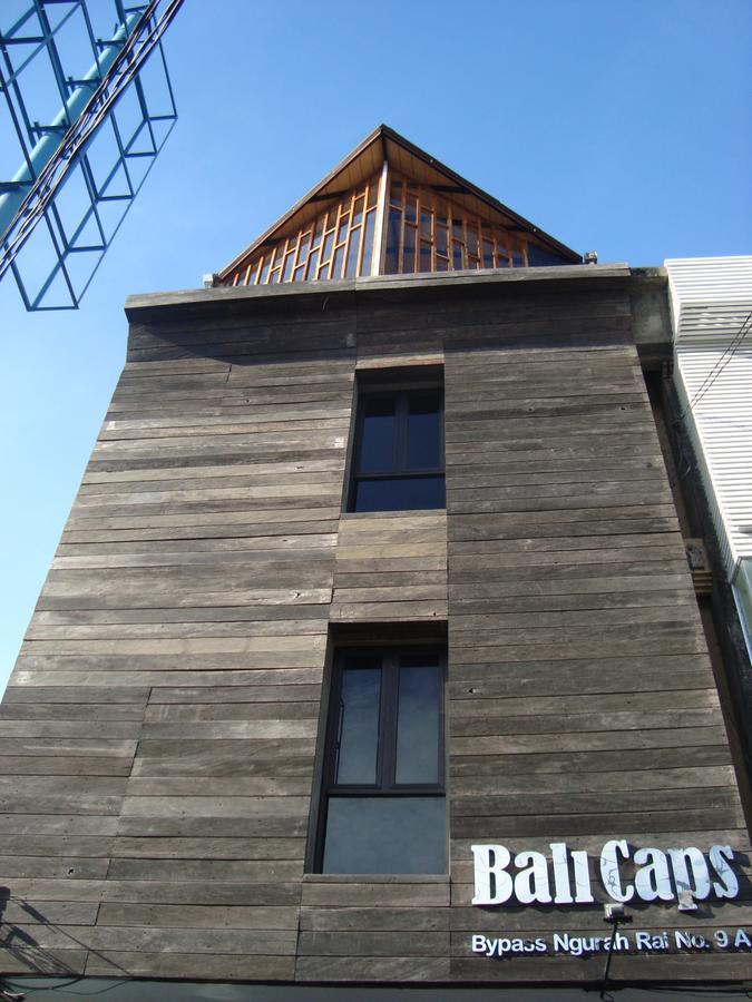 Bali Caps Hostel Kuta Lombok Εξωτερικό φωτογραφία