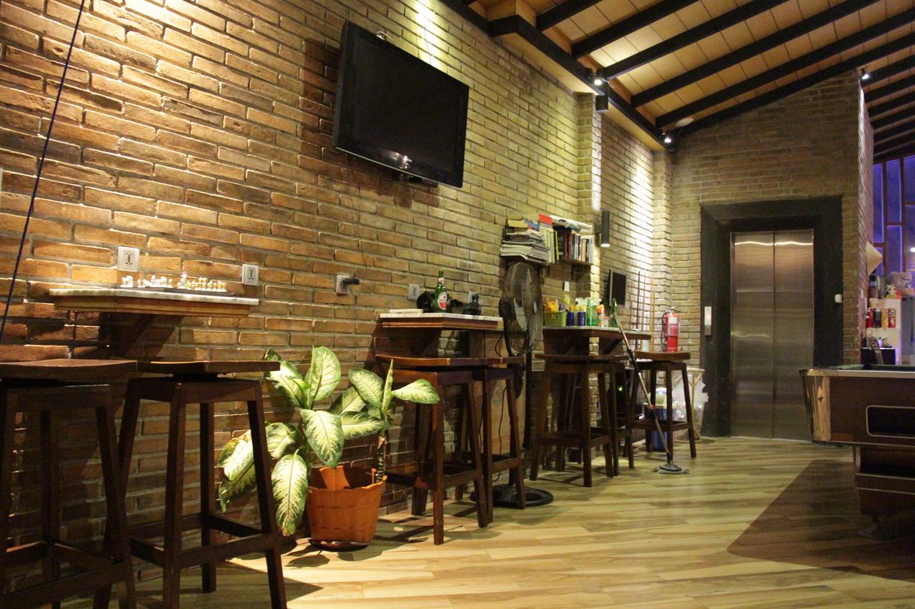 Bali Caps Hostel Kuta Lombok Εξωτερικό φωτογραφία